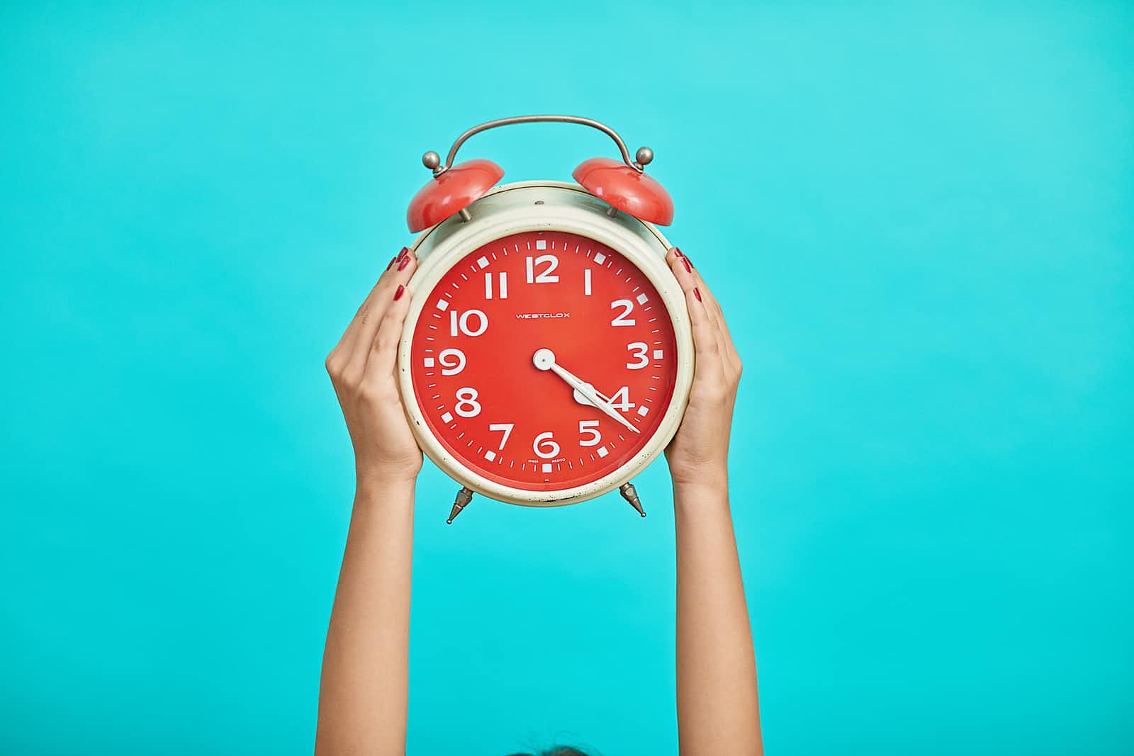 How To Get Tomorrow's Date In JavaScript โฐ